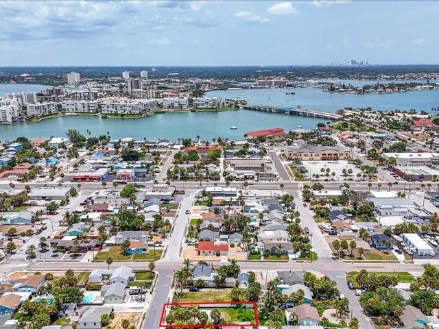 516 78TH AVENUE, St Pete Beach, FL 33706