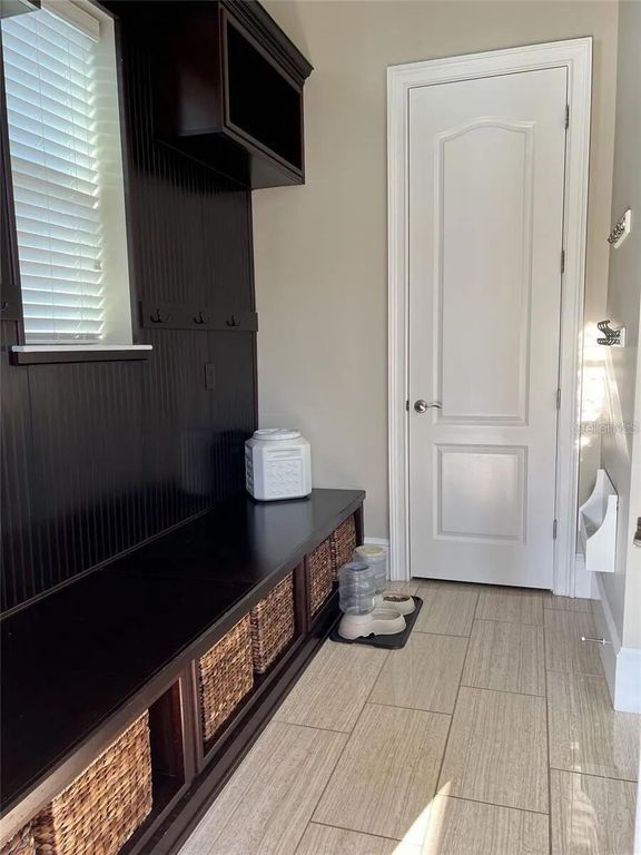 Image 32 of property listing at 13661 GRANGER AVENUE, Orlando, FL 32827