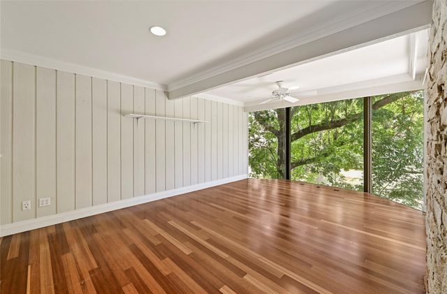 138 World Of Tennis SQ, Lakeway, TX 78738