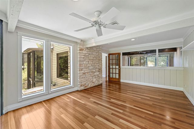 138 World Of Tennis SQ, Lakeway, TX 78738