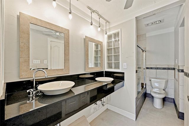 138 World Of Tennis SQ, Lakeway, TX 78738
