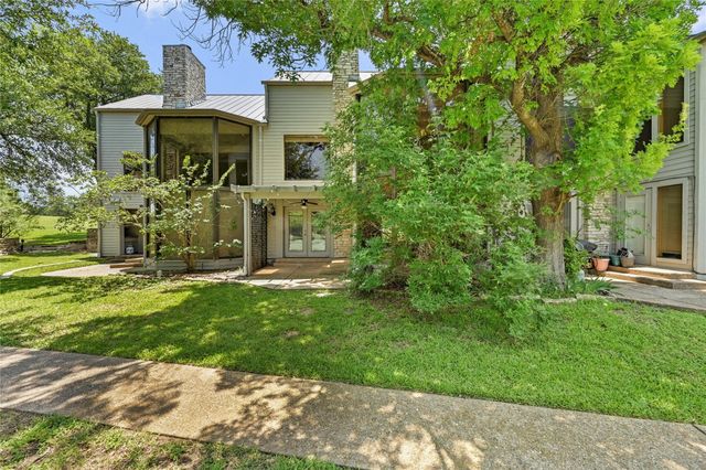 138 World Of Tennis SQ, Lakeway, TX 78738