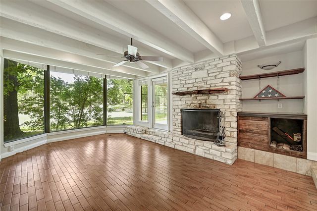 138 World Of Tennis SQ, Lakeway, TX 78738