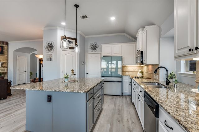 15108 Wild Duck Way, Fort Worth, TX 76262