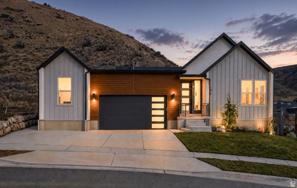 1878 W CHACO CIR, Lehi, UT 84048