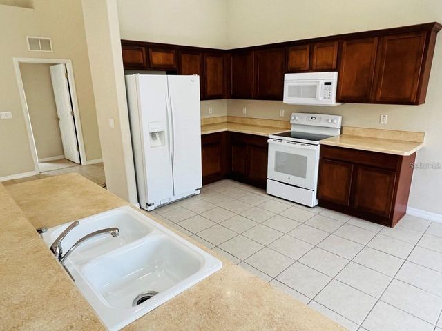 121 RAINTREE CIRCLE, Palm Coast, FL 32164