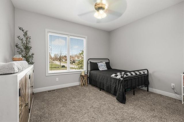 4100 SE Kyle Phillip Court, Blue Springs, MO 64014