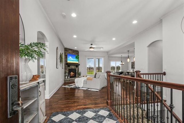 4100 SE Kyle Phillip Court, Blue Springs, MO 64014