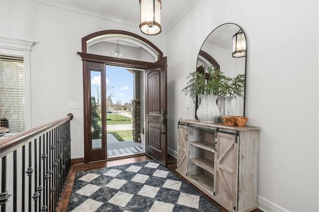 4100 SE Kyle Phillip Court, Blue Springs, MO 64014