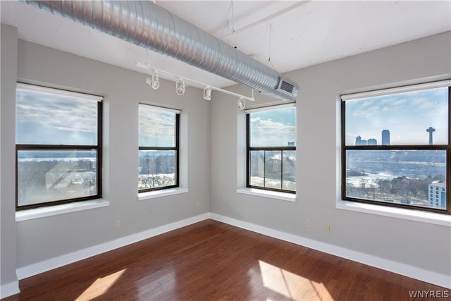 222 First Street 1101, Niagara Falls, NY 14303