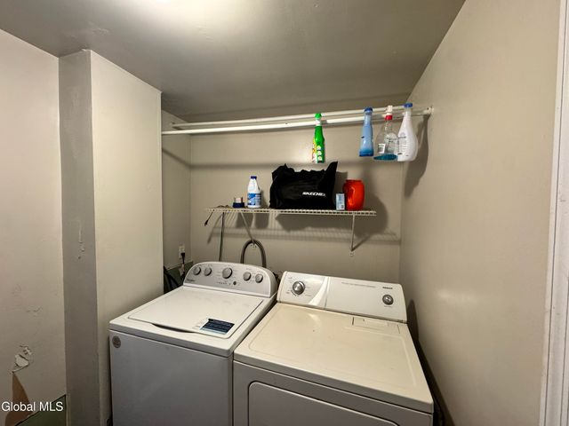 707 5th Avenue, Troy, NY 12182