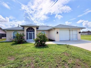 219 VENETIA AVENUE, North Port, FL 34287