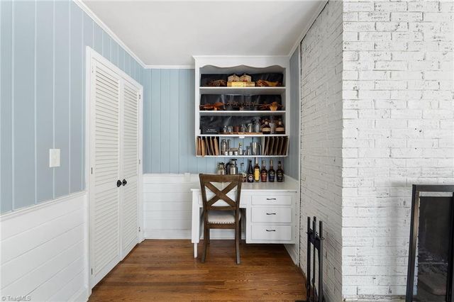 5501 Club Knoll Road, Winston-salem, NC 27105