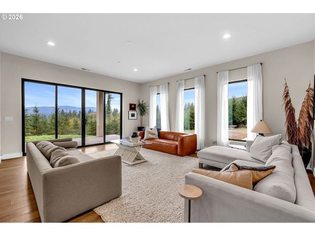 2519 ROSE VALLEY Rd, Kelso, WA 98626