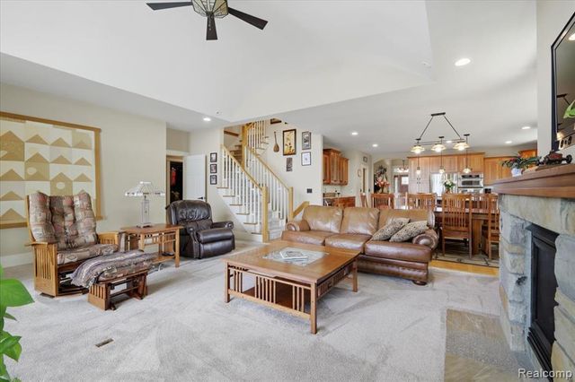 8665 Lakeview Boulevard, Clarkston, MI 48348