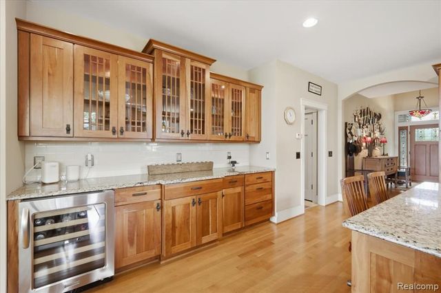 8665 Lakeview Boulevard, Clarkston, MI 48348