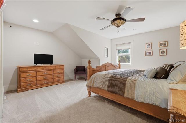 8665 Lakeview Boulevard, Clarkston, MI 48348