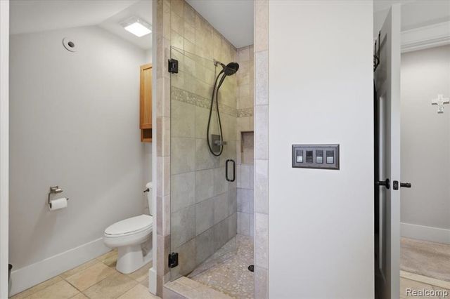 8665 Lakeview Boulevard, Clarkston, MI 48348