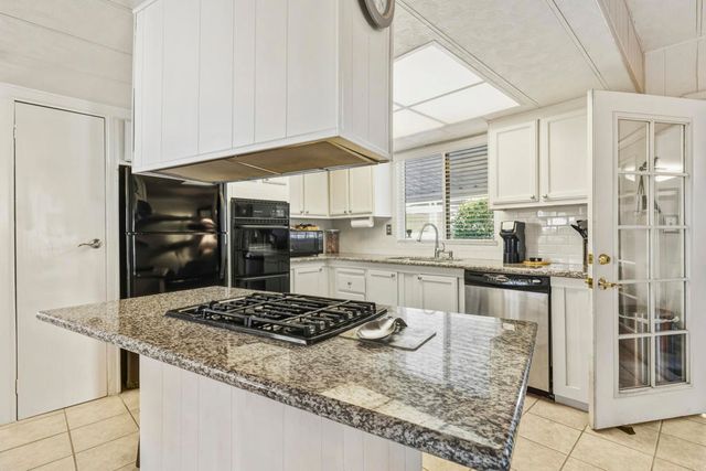 103 Via De Azulejos, Palm Springs, CA 92264