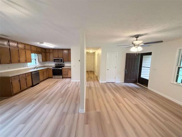185 Roberts Road, Covington, GA 30016