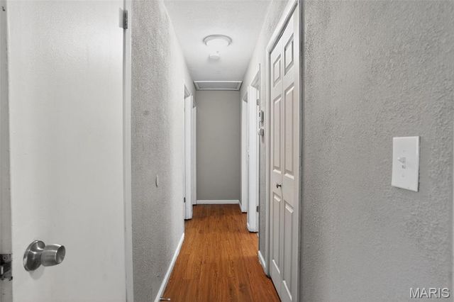 9157 Victory Avenue, St Louis, MO 63136