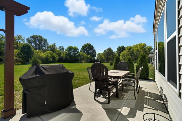 6065 Wilson Drive, Canal Winchester, OH 43110