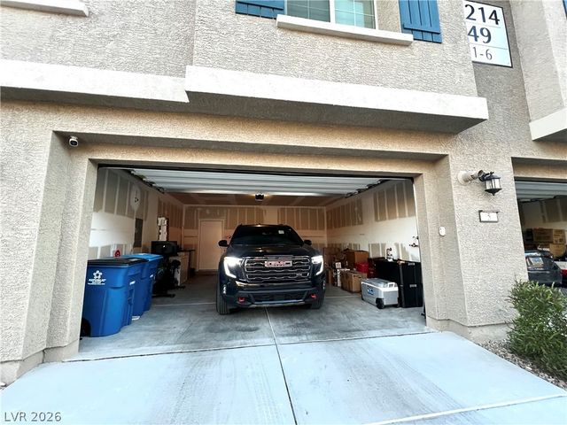 7214 North Decatur Boulevard 5, Las Vegas, NV 89131