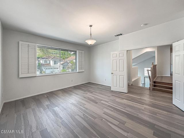5118 Churchwood Drive, Oak Park, CA 91377