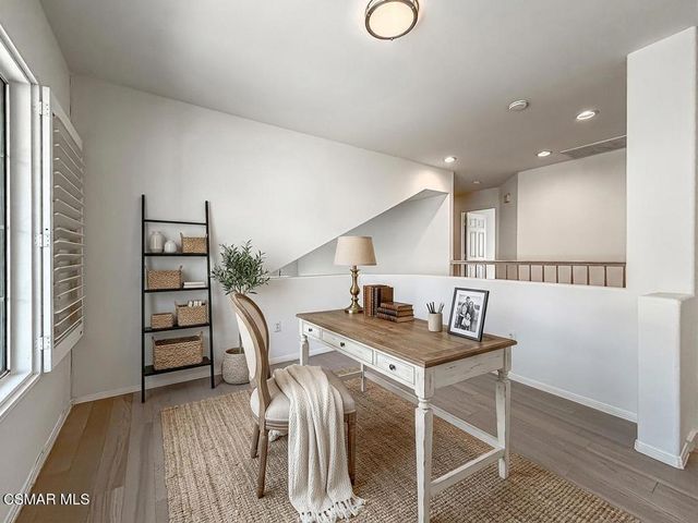 5118 Churchwood Drive, Oak Park, CA 91377