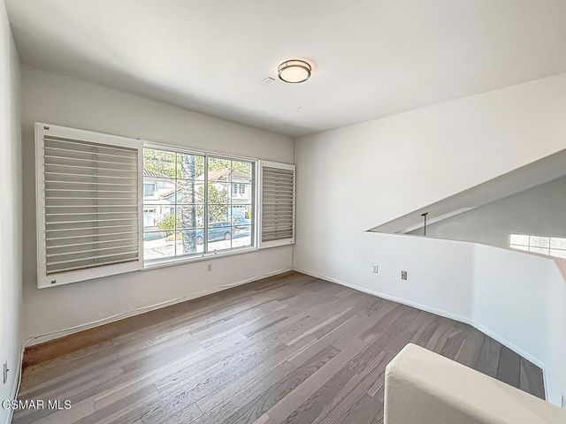 5118 Churchwood Drive, Oak Park, CA 91377