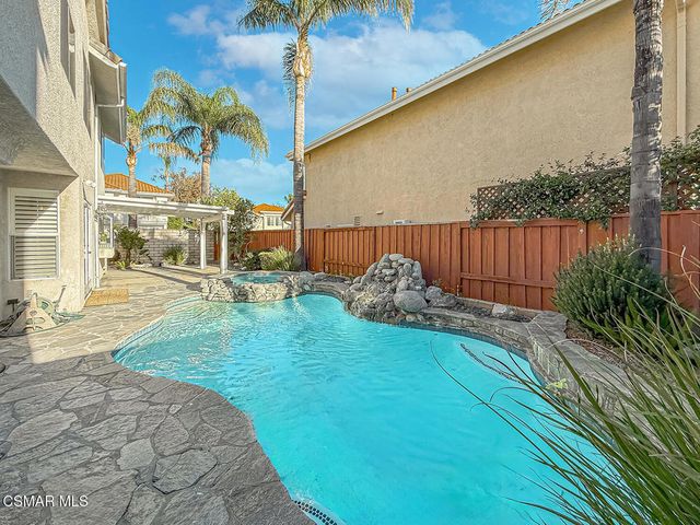 5118 Churchwood Drive, Oak Park, CA 91377