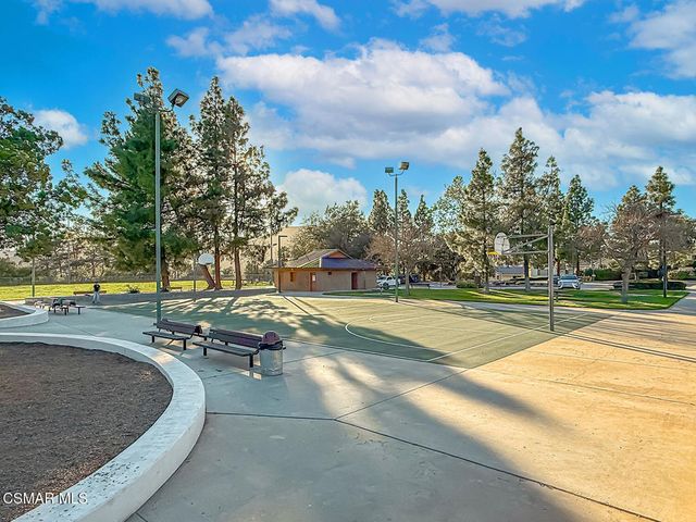 5118 Churchwood Drive, Oak Park, CA 91377