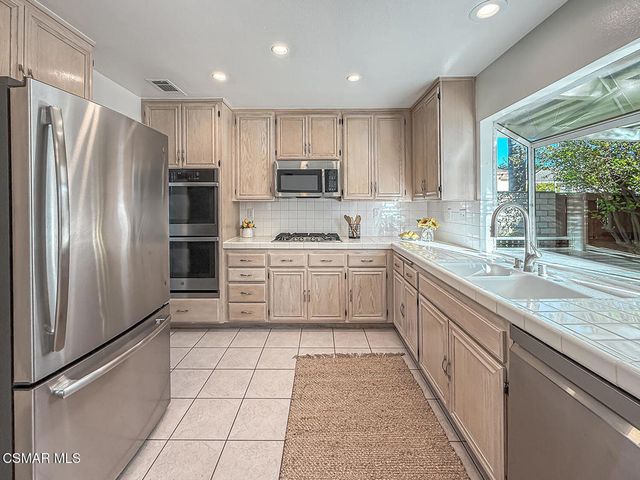 5118 Churchwood Drive, Oak Park, CA 91377