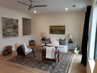 1402 Pillow St Apt 203, Nashville, TN 37203
