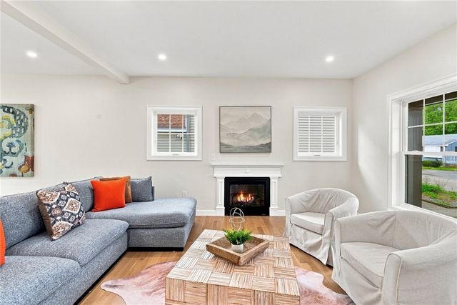 50 Planet Avenue, East Providence, RI 02915