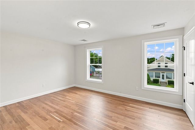 50 Planet Avenue, East Providence, RI 02915
