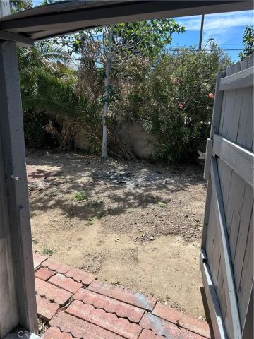 3734 Pacific 40, Highland, CA 92346