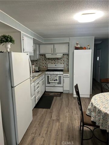 3734 Pacific 40, Highland, CA 92346