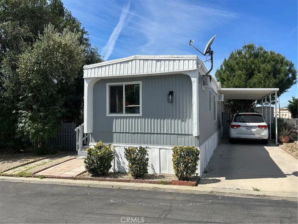 3734 Pacific 40, Highland, CA 92346