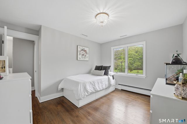 19 Eastwood Road, Norwalk, CT 06851
