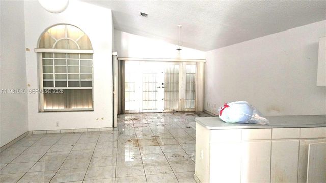 15153 NW 89th Pl, Miami Lakes, FL 33018