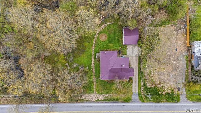 3287 Whitehaven Road, Grand Island, NY 14072