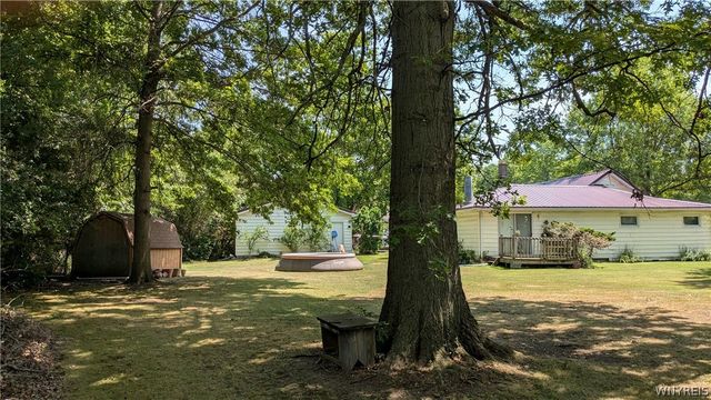 3287 Whitehaven Road, Grand Island, NY 14072