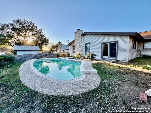 8006 HARPER VALLEY ST, Live Oak, TX 78233