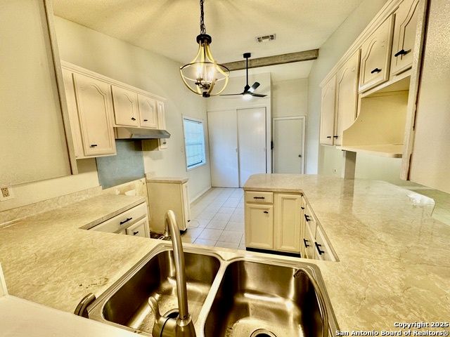 8006 HARPER VALLEY ST, Live Oak, TX 78233
