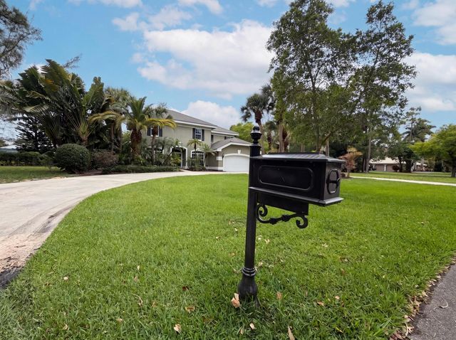6701 NW 61st Avenue, Parkland, FL 33067