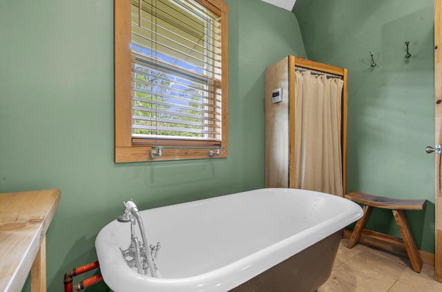 2069 Saint James Drive, Charleston, SC 29412
