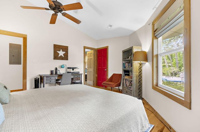 2069 Saint James Drive, Charleston, SC 29412
