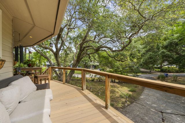 2069 Saint James Drive, Charleston, SC 29412