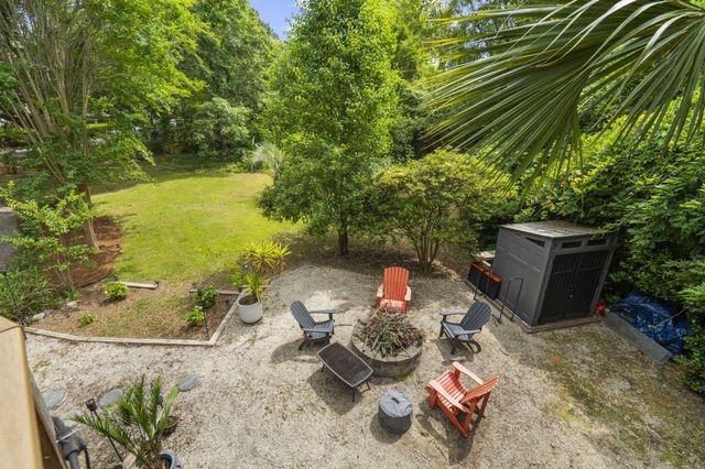 2069 Saint James Drive, Charleston, SC 29412